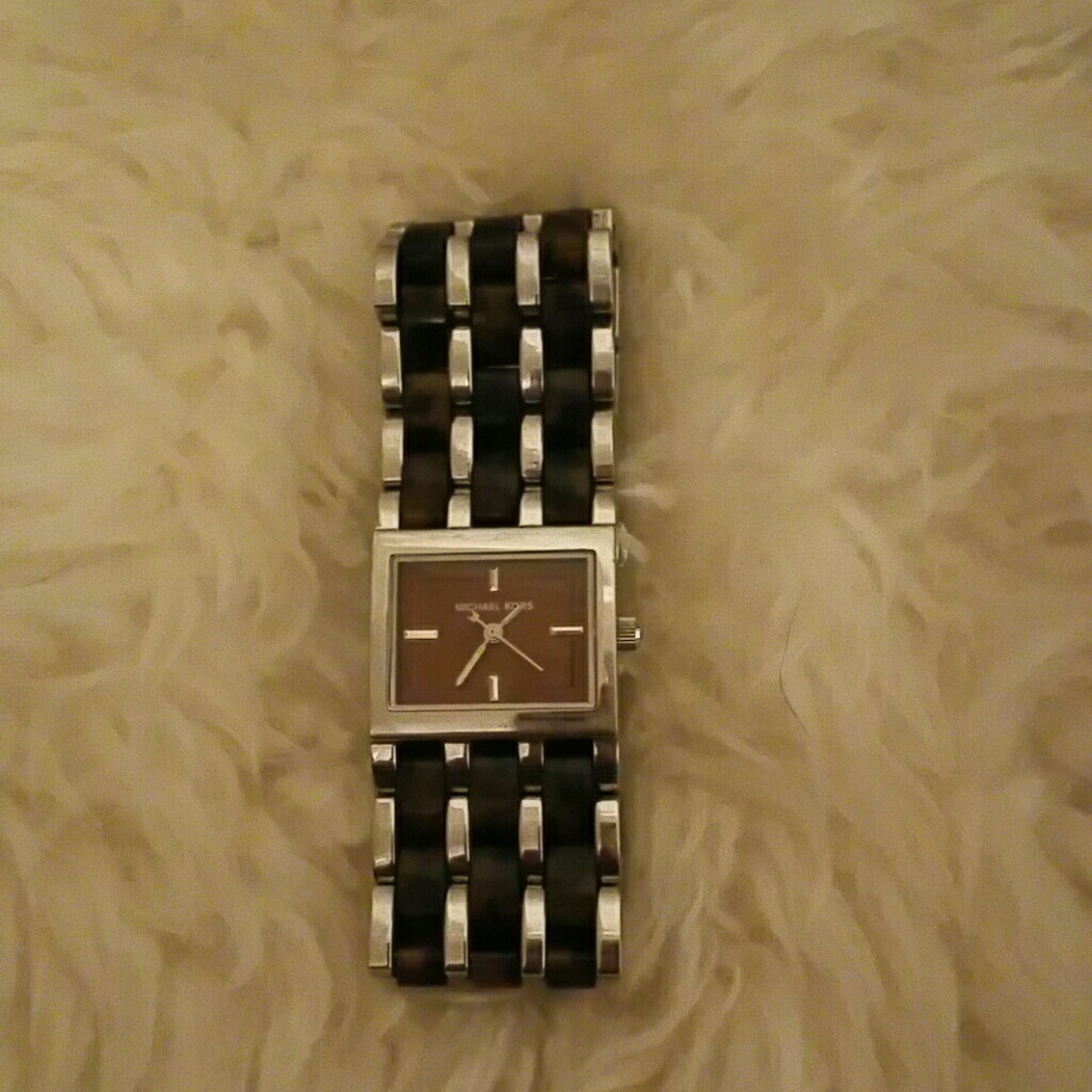 MK Watch (T3)